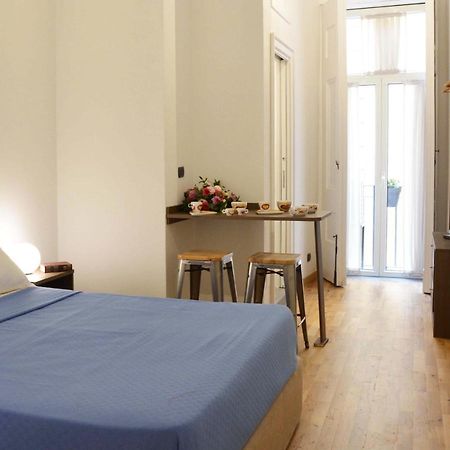 Domus Studio 25 Bed & Breakfast Napoli Dış mekan fotoğraf