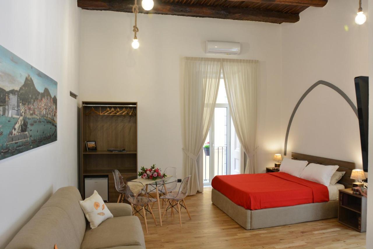 Domus Studio 25 Bed & Breakfast Napoli Dış mekan fotoğraf