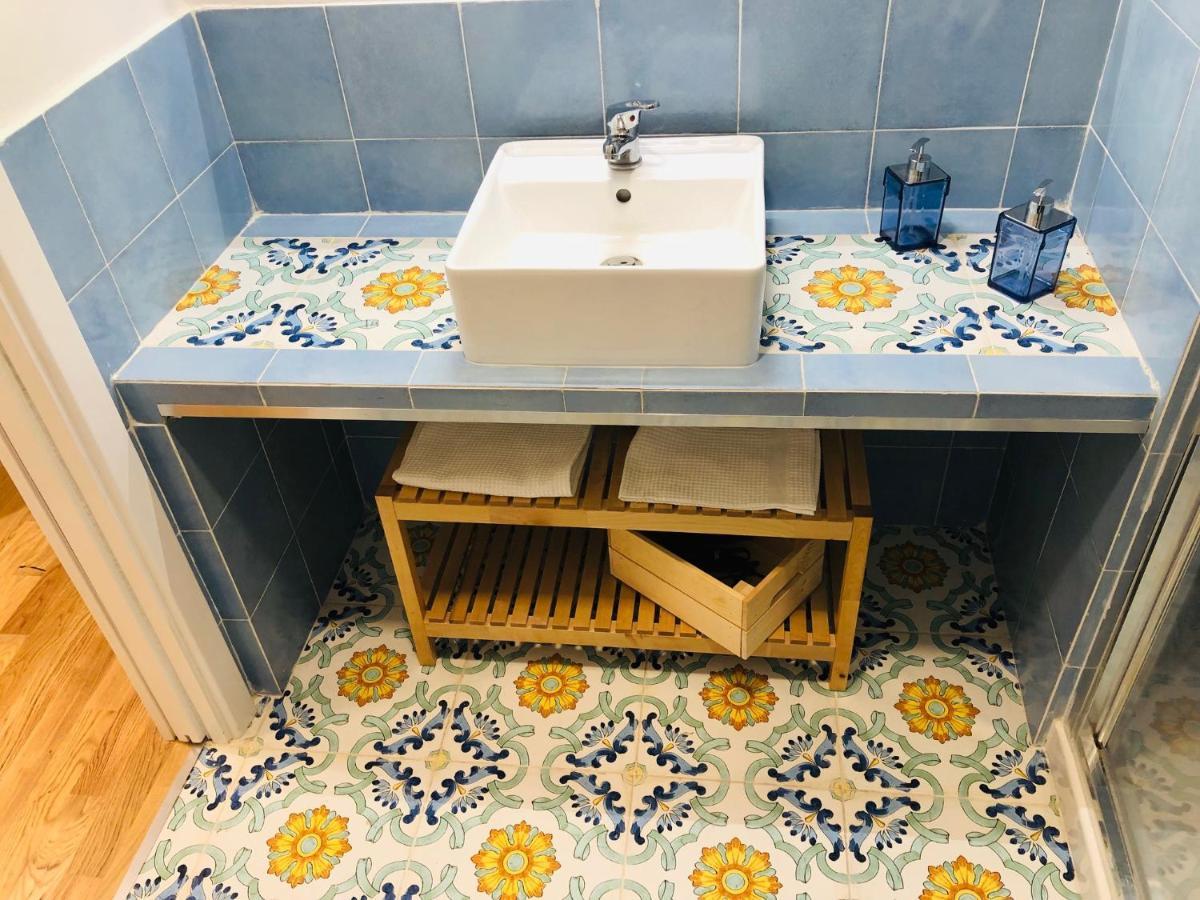 Domus Studio 25 Bed & Breakfast Napoli Dış mekan fotoğraf
