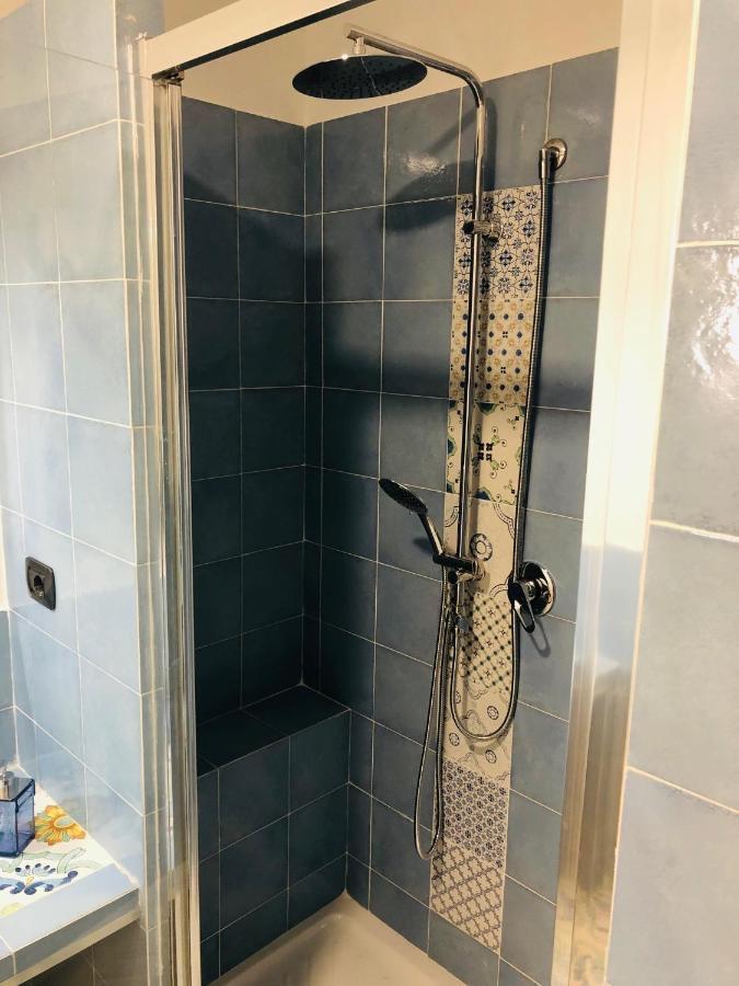 Domus Studio 25 Bed & Breakfast Napoli Dış mekan fotoğraf