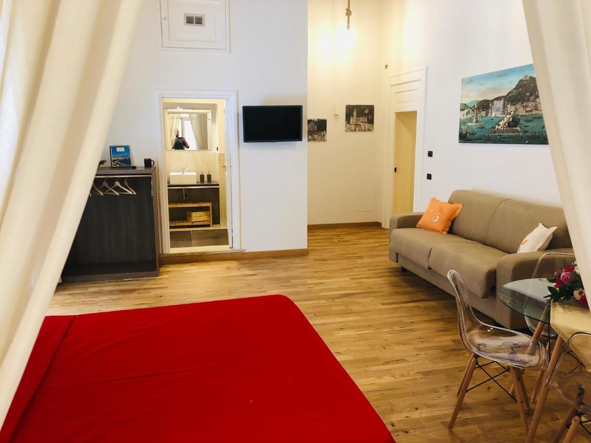 Domus Studio 25 Bed & Breakfast Napoli Dış mekan fotoğraf