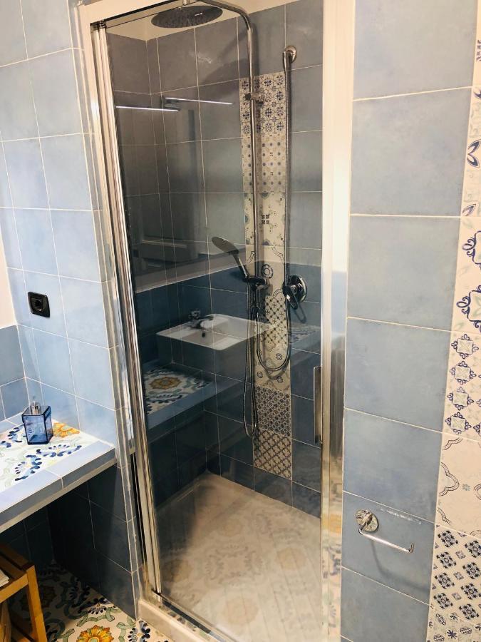 Domus Studio 25 Bed & Breakfast Napoli Dış mekan fotoğraf