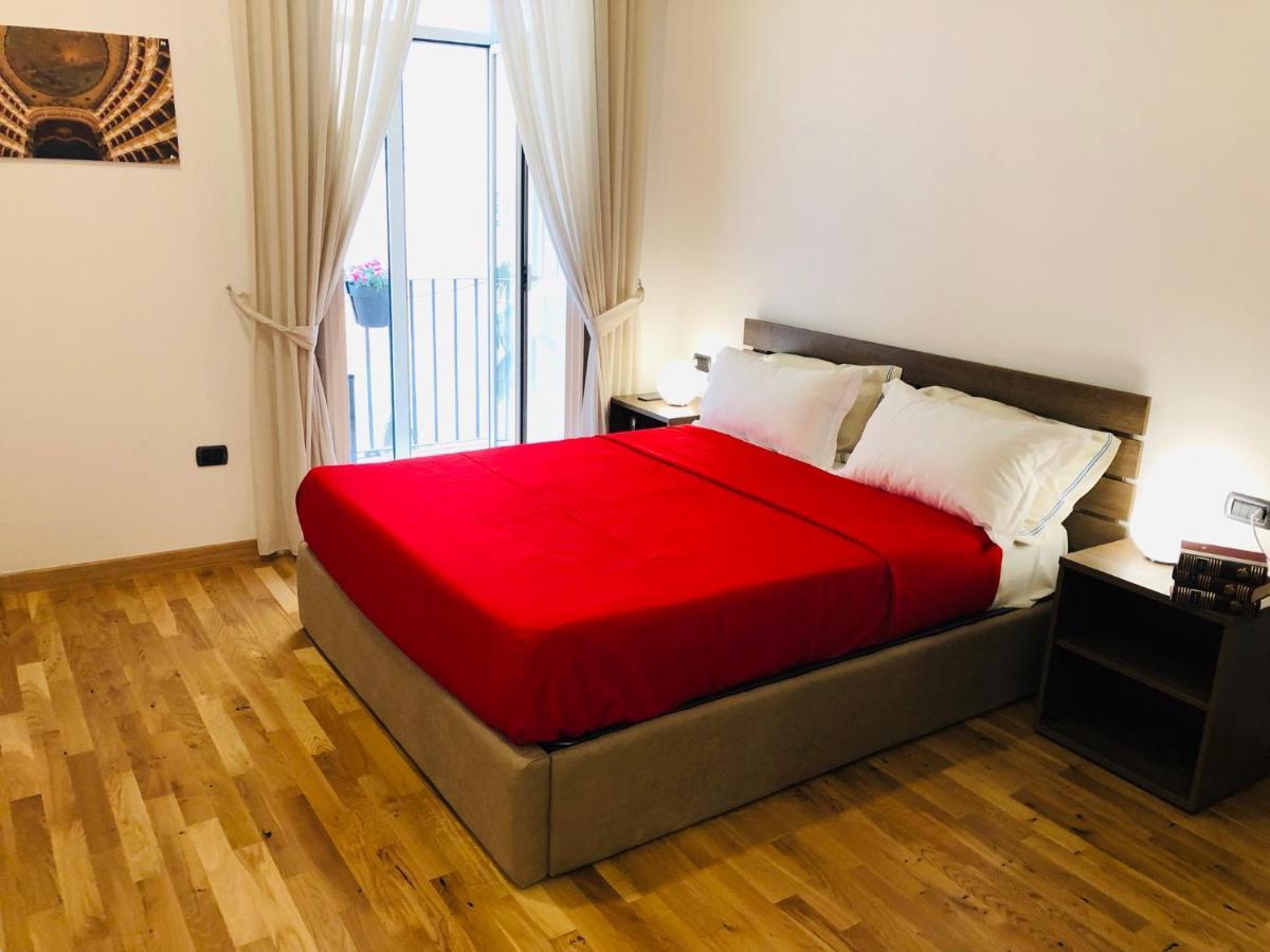 Domus Studio 25 Bed & Breakfast Napoli Dış mekan fotoğraf