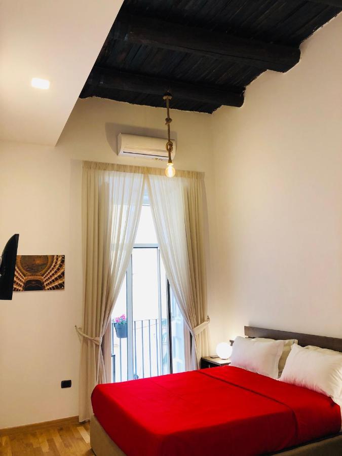 Domus Studio 25 Bed & Breakfast Napoli Dış mekan fotoğraf