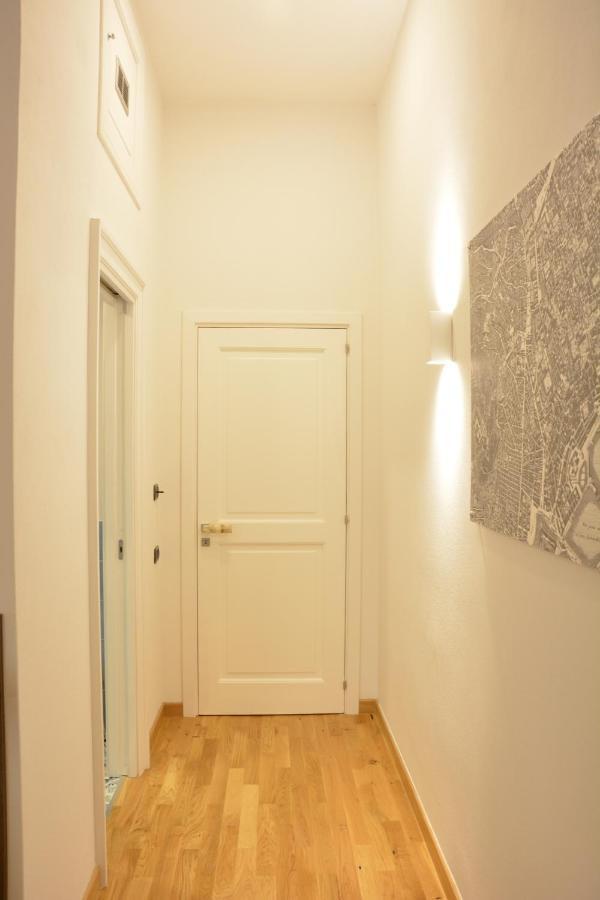 Domus Studio 25 Bed & Breakfast Napoli Dış mekan fotoğraf